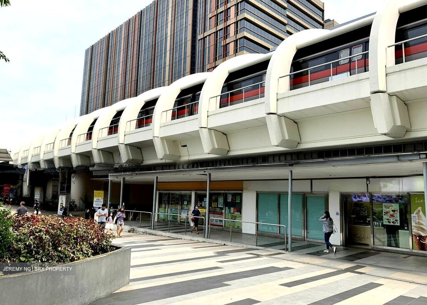 Singapore Post Centre (D14), Retail #570037281